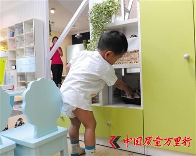 兒童家具如果出現結構不合格的問題,會使兒童很容易在使用過程中受到不可預見的傷害。 新京報記者 王遠征 攝